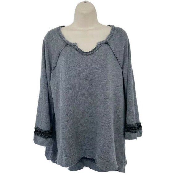 Free People Bell Crochet Gray High Low Sweatshirt Womens Size XS Oversized - Picture 1 of 6
